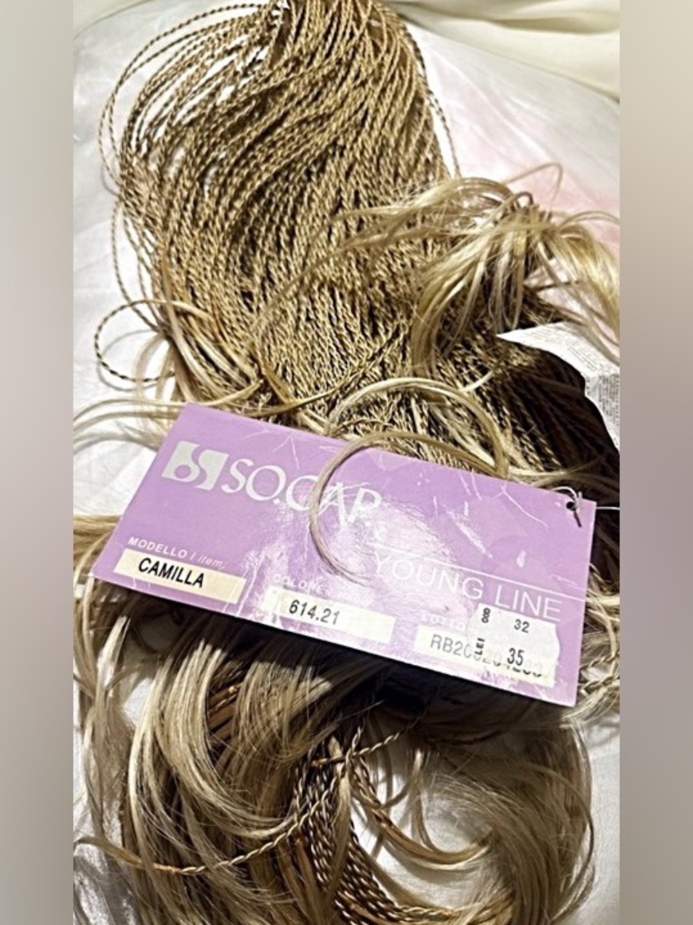 🆕SO.CAP Young Line Camilla Gold Wavy Hair Clip Extensions with Cascading Curls - Picture 6 of 10
